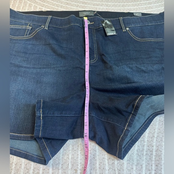 Torrid Womens 5 Inch Bombshell Premium Stretch High Rise Short 28 Canary Wharf - Picture 5 of 7
